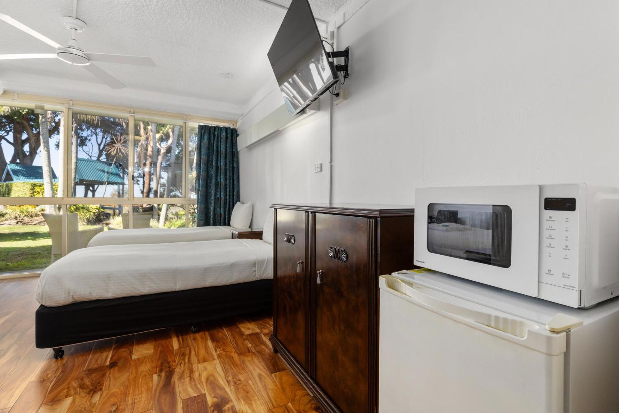Motel Miramar ナンブッカ・ヘッズ エクステリア 写真